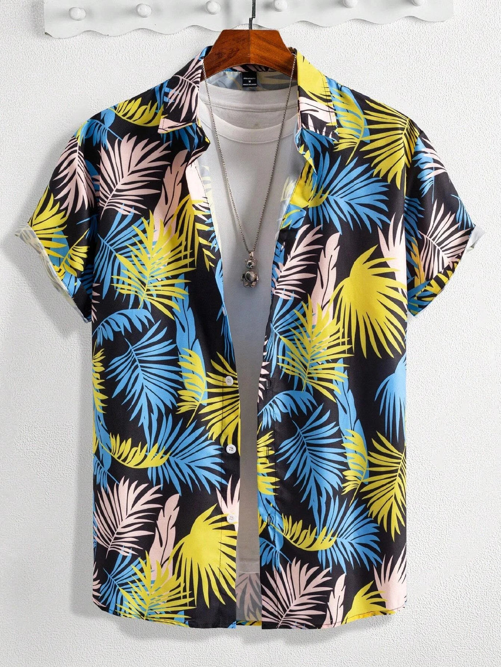 NoEnName_Null Hawaiian Short-Sleeve Shirt – Bold Style, Ultimate Comfort!